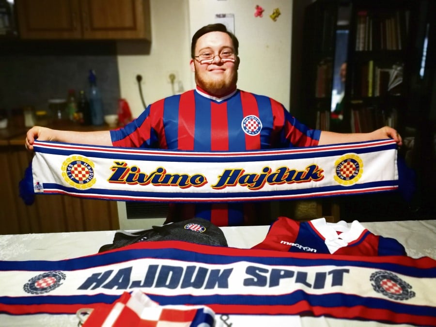 josip 3 Custom