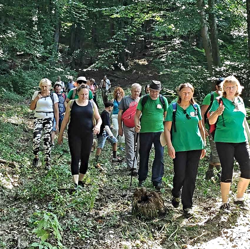 ROKOVO 2019. Planinari i gosti HPD-a Papuk obišli Vilinsko oko i uživali u druženju 2 foto: HPD Papuk