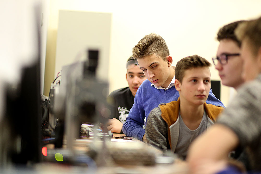 ucenici skola