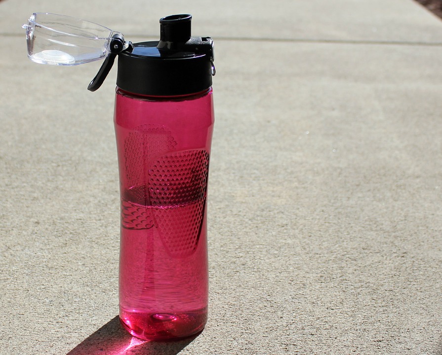 water bottle 962934 960 720