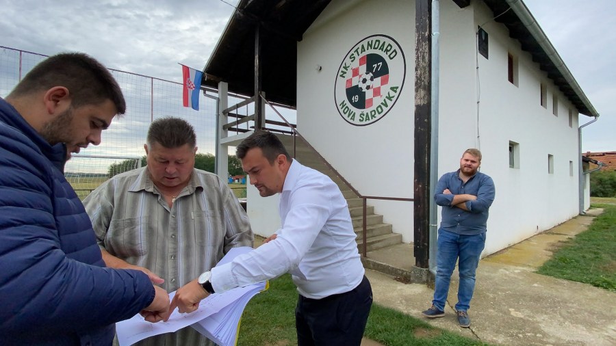 POTPISANI UGOVORI U ponedjeljak, 5. listopada kreće rekonstrukcija i dogradnja Društvenog doma u Novoj Šarovki 1 IMG
