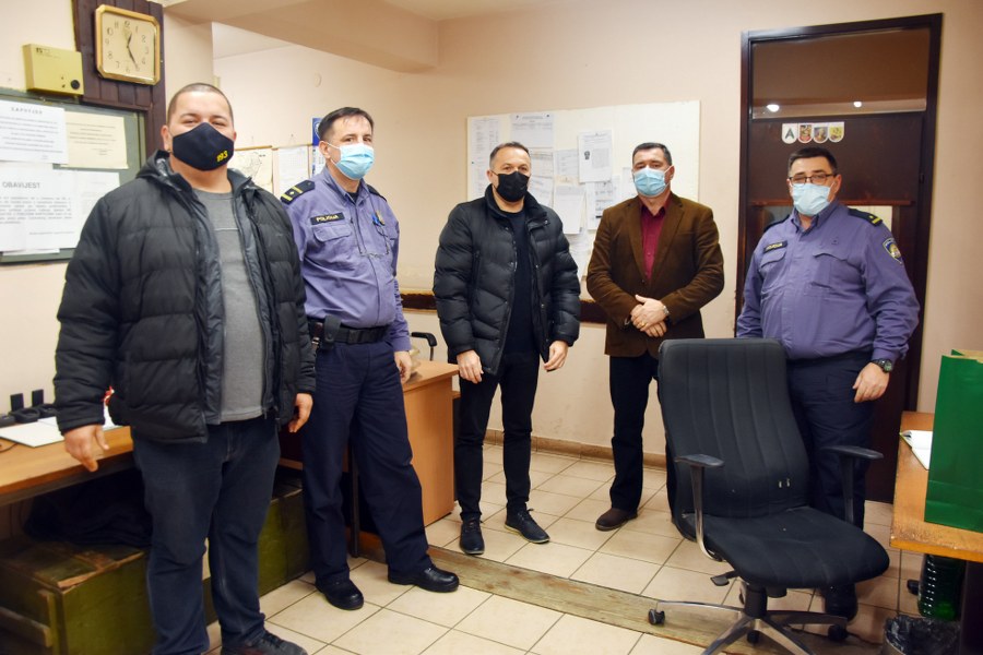 0101dezurni
