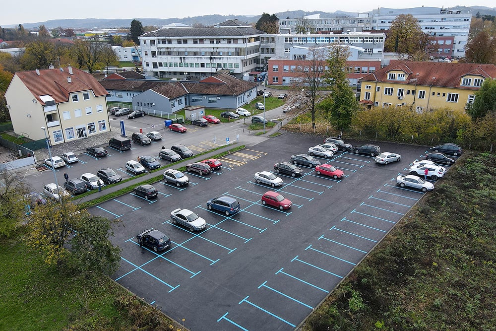 parking bolnica
