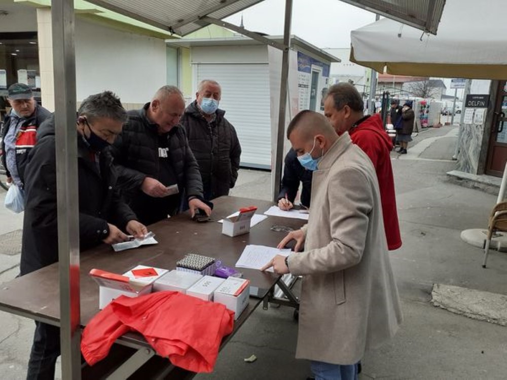 Kandidat SDP - HSPD za župana virovitičko-podravskog Mate Vukušić i njegov zamjenik Danijel Bijuk počeli s prikupljanjem potpisa 4 174401176 4376948952316580 442054499825212744 n 1