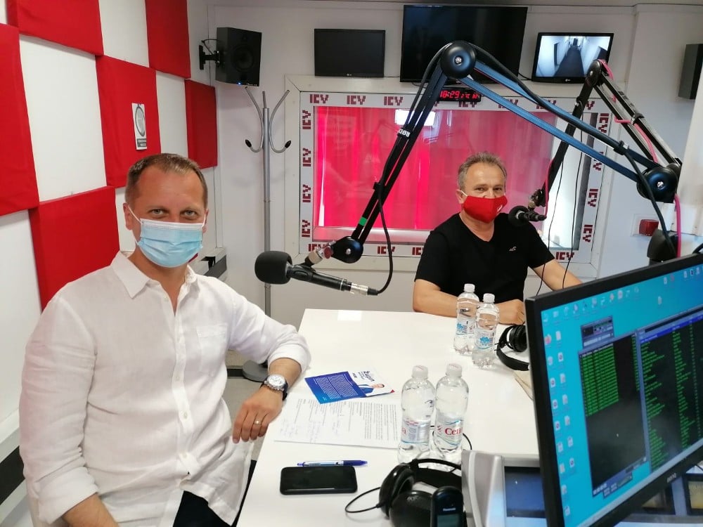 JAVNO SUČELJAVANJE U programu ICV radija predstavljamo kandidate za župana Virovitičko-podravske županije 10 IMG 009d1c86e4dd8b6982fc636b1d4d2909