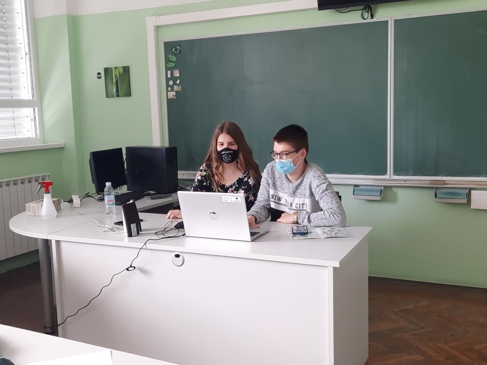 Tihana i Luka izlazu rad