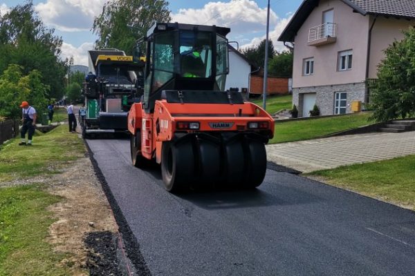 Uredenje Ulice Pave Vukelica Paje 2 900x421