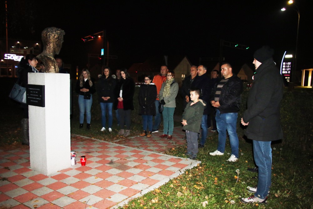 Lampioni Vukovar HDZ 2