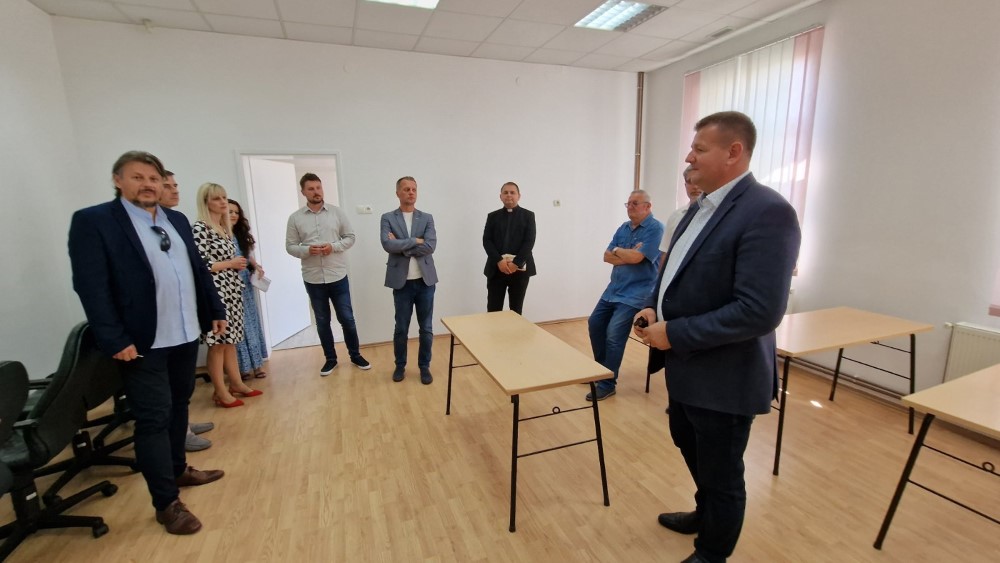 Svečano otvorena zgrada Dislociranog odjela Glazbene škole Jan Vlašimsky u Suhopolju: Novi prostor za 40 učenika 2 viber slika 2022 09 07 14 13 43ll 1