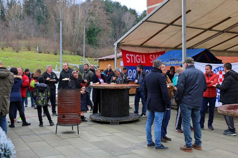 DPH Orahovica Badnji dorucak 1