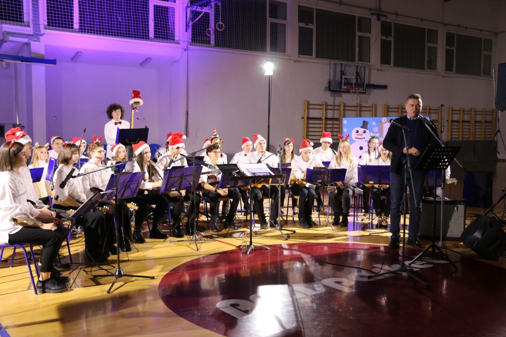 Tamburaski orkestar koncert 2