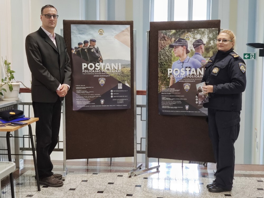 U Gimnaziji Petra Preradovića održana predavanja „Stop trgovanju ljudima“ 1 IMG dae8427874ef243660abddfbc2a67f21 V