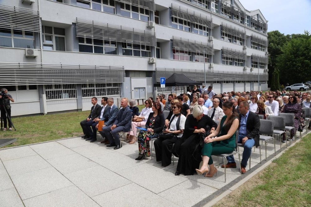 Još jedan Regionalni centar kompetentnosti u Osijeku: Potrebe za elektrotehničkim i prometnim smjerom iskazane i prije dolaska američkog Jabila 2 IMG 6806