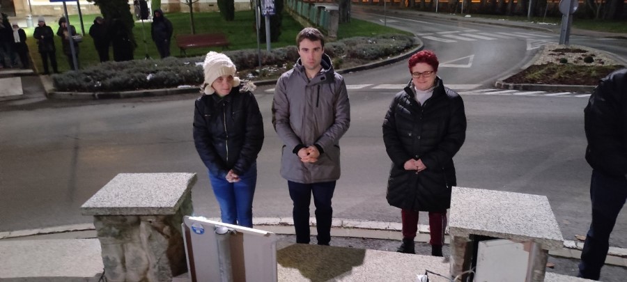 Paljenje 2. Advnetske svijece 3 Custom