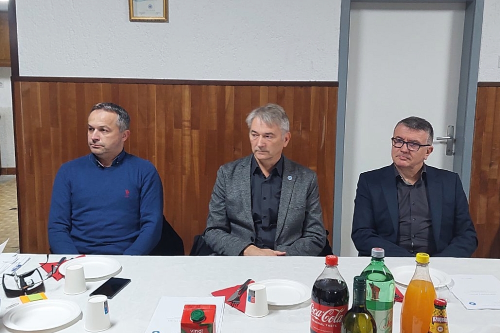 Udruzenje obrtnika Orahovica Skupstina 4