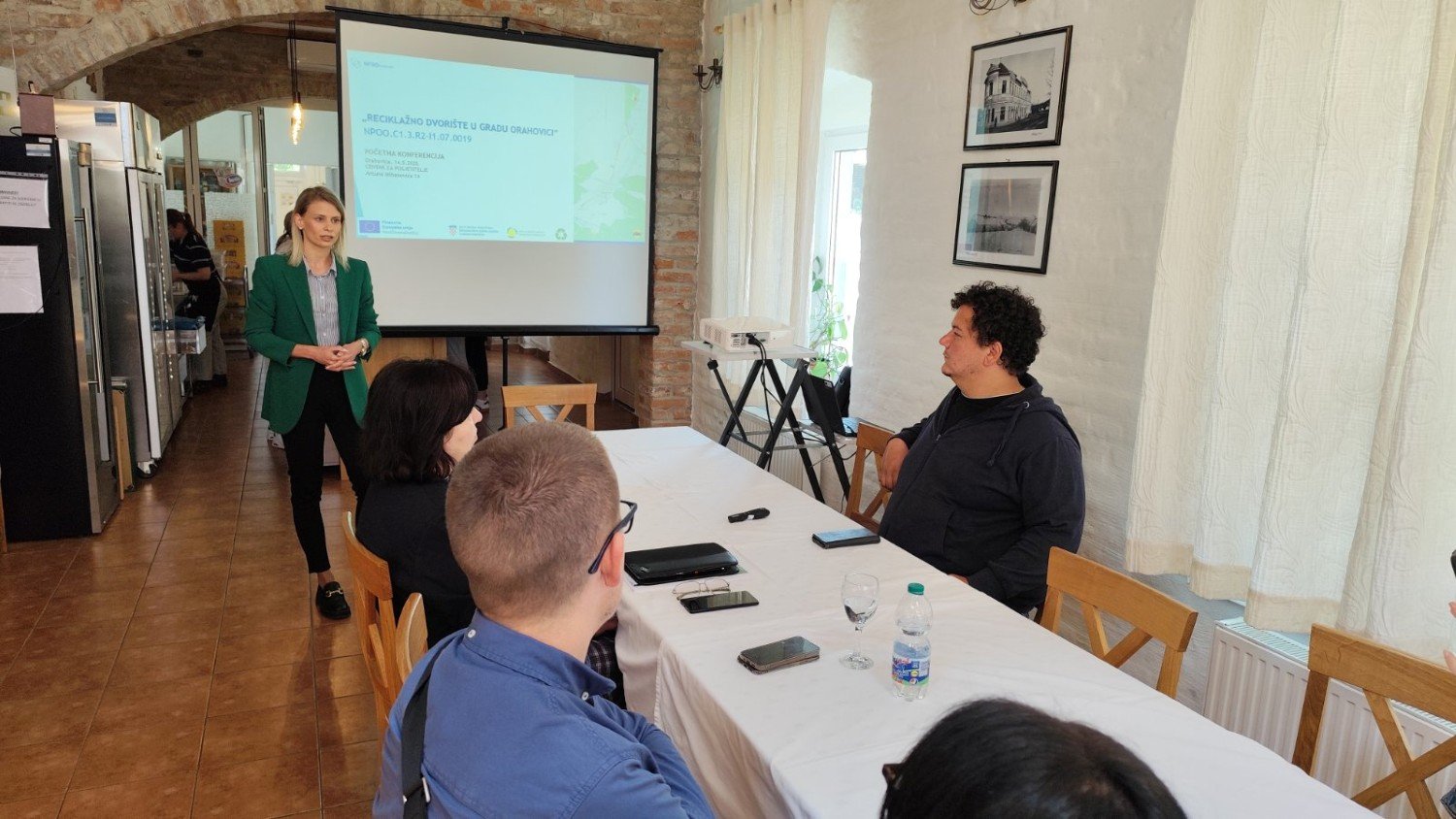 Pocetna konferencija ceciklazno dvoriste 4 Marija Safer Custom