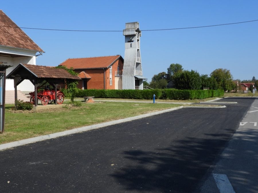 autobusno stajaliste velika cresnjevica 3 e1599730049156