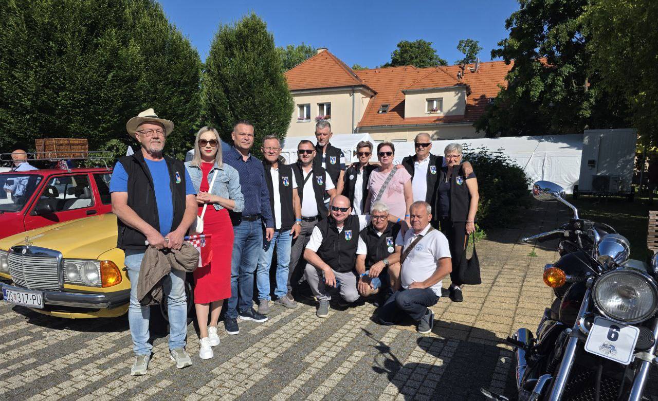oldtimer klub u Sali