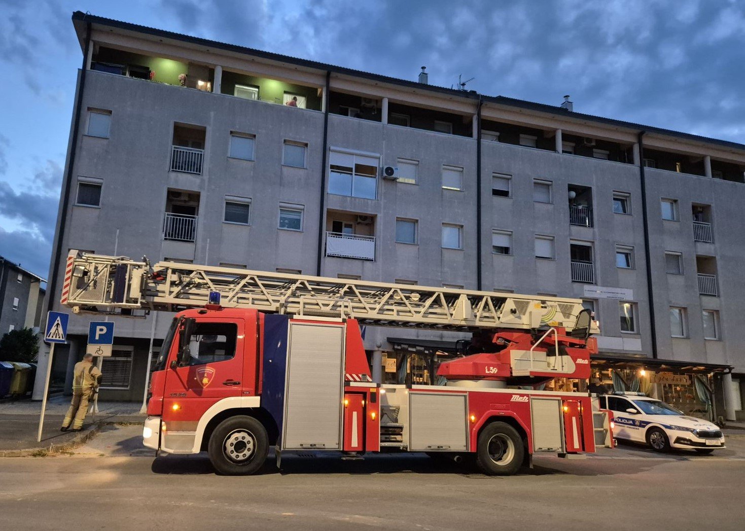 Stisni gas, stiže spas! Znate li kako se ispravno ponašati na cesti kada dolaze vozila hitnih službi? 2 viber slika 2025 07 07 21 09 22 487
