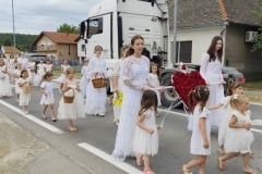 Procesija-blagdan-Presvetog-Srca-Isusova-Donja-Moticina-33-Custom